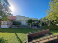 Casa com aprox. 139m² com edícula - Terreno com 620m², localizado em Rio Grande - RS