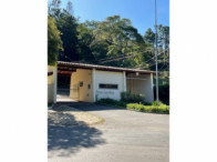 Casa de Alto Padrão - Terreno c/ 2.424m² - Serra Negra/SP, localizado em Serra Negra - SP, bairro Condominio Monte Samkhya