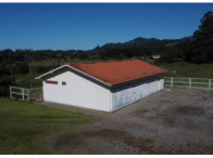 Sítio c/ 23,91 hectares - Casa 900m² - Galpão/Curral 800m², localizado em Imaruí - SC