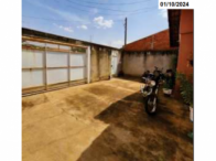 Direitos - Casa - 43,31m² - Terreno - 200m² - Sertãozinho/SP, localizado em Sertãozinho - SP