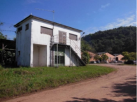 Complexo industrial com prédio e pavilhões, 7.182m² construídos