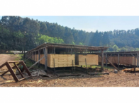 Barracões e casas - Rod. Federal BR 282 Km 522, localizado em Xaxim - SC