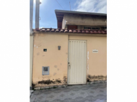 Casa 2 pav. - Terreno - 225m² - Poços de Caldas/MG