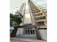 Apartamento c/ 121m² - 3 vagas de garagem - Maringá/PR