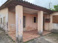 02 Casas - Terreno - aprox. 432m² - Centro, localizado em Tapes - RS, bairro Centro