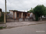 02 Casas - Terreno - aprox. 432m² - Centro, localizado em Tapes - RS, bairro Centro