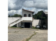 Grande Imóvel c/ 1.740m² - Alagoinhas/BA, localizado em Alagoinhas - BA, bairro Santa Terezinha