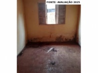 Casa - Edícula - 20,79m² - Terreno - 400m² - Piraju/SP, localizado em Piraju - SP, bairro Vila Bérgamo