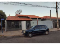 Imagem do imóvel Casa c/ 106,11m² - Terreno c/ 126,11m² - Medonça/SP