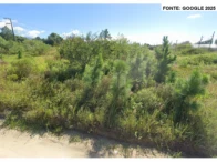 Terreno de 448,98m² em loteamento planejado