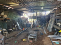 Galpão, loja e casa - Terreno 350m² - Brasília/DF, localizado em Brasília - DF, bairro Setor Industrial de Taguatinga