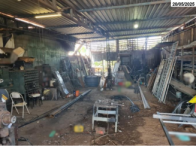 Galpão, loja e casa - Terreno 350m² - Brasília/DF, localizado em Brasília - DF, bairro Setor Industrial de Taguatinga