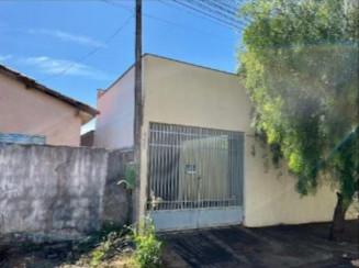 Casa • Birigui/SP