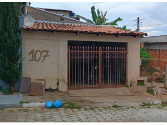 Casa • Passos/MG