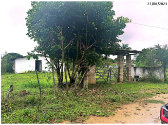 Terreno • Município De Amélia Rodrigues/BA