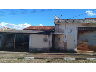 Casa • Passos/MG