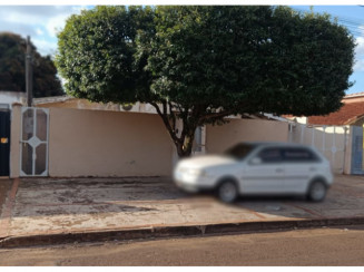 Casa c/ 136m² - Terreno c/ 360m² - Dourados/MS