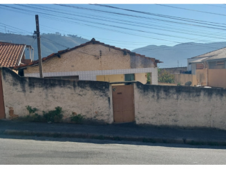 Casa • Poços De Caldas/MG