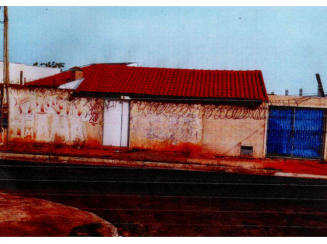 Edificações inacabadas - Terreno - 506m²- Bauru/SP