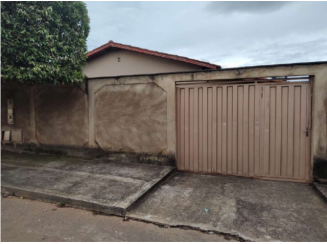 Casas - 199,50m² - Terreno - 360,00m² - Trindade/GO