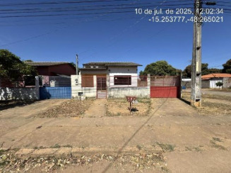 Casa • Padre Bernardo/GO