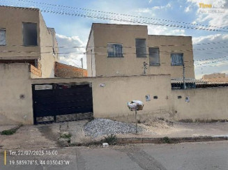 Casa • Pedro Leopoldo/MG