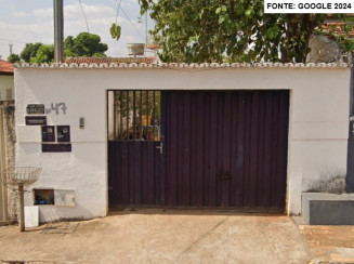 2 Casas c/ total de 239m² - Terreno c/ 360m² - Trindade/GO