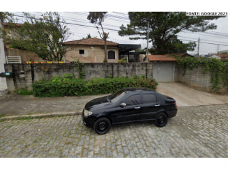 Casa - Terreno c/ 707,50m² - Ribeirão Pires/SP