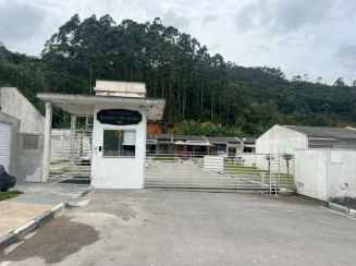 Casa em Camboriú/SC