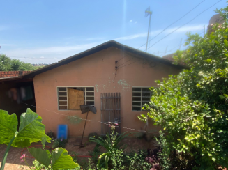 Direitos - Casa - 44,40m² - ter. - 257,25m² - Jataizinho/PR