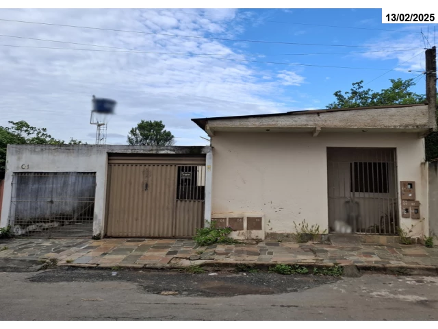 Edificações - Terreno c/ 360,00m² - Aparecida de Goiânia/GO