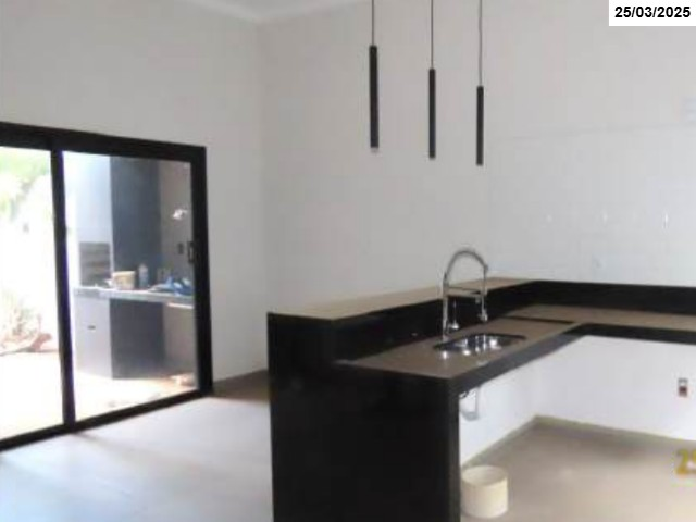 Casa com 2 quartos no Loteamento Prolongamento do Jardim Ângela Rosa II (foto 15 de 41)