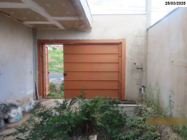 Casa com 2 quartos no Prolongamento do Jardim Ângela Rosa II (foto 7 de 30)
