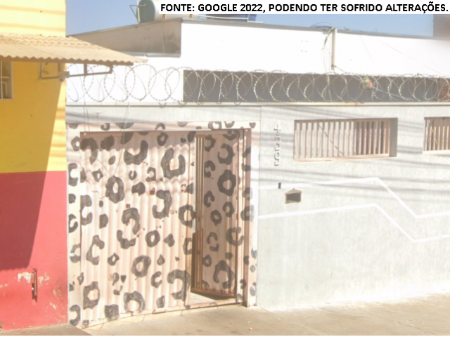 Casa com 4 quartos no Cohab (foto 2 de 5)