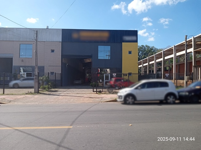 Galpão com 1 quarto no Distrito Industrial (foto 2 de 8)