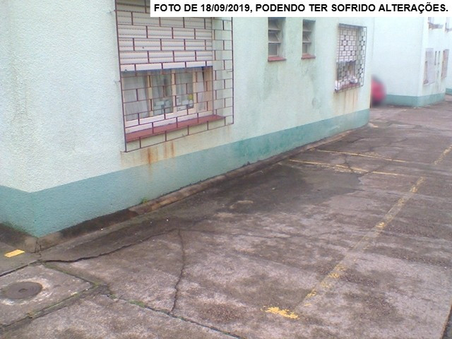 Garagem/Box (foto 2 de 3)