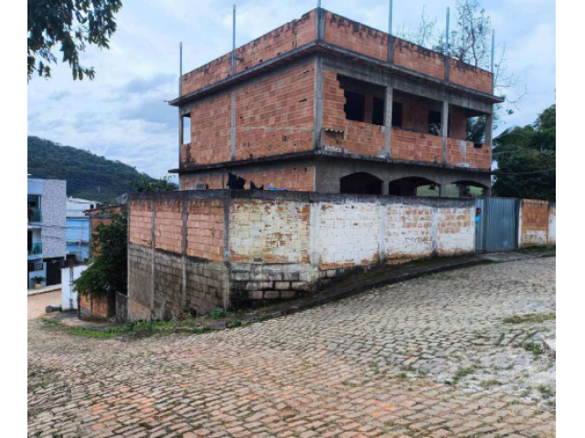 Foto Capa: Conceição de Macabu/RJ - Sobrado de esquina - Centro
