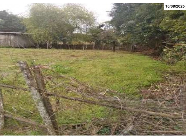 Terreno no Centro (foto 3 de 8)