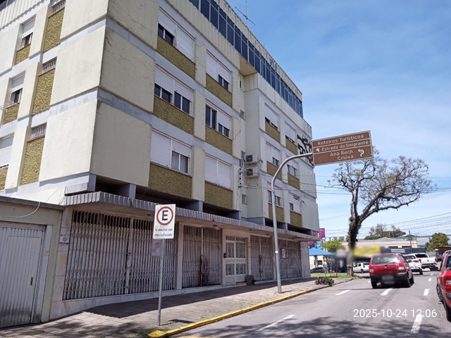 Apartamento no Sagrada Família (foto 2 de 6)