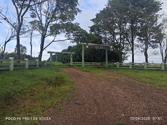 Foto Capa: Deodápolis/MS - Fazenda Menino Jesus -aprox. 597,14ha -diversas benfeitorias