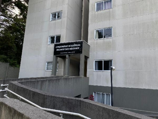 Apartamento com 2 quartos em Curitiba/PR