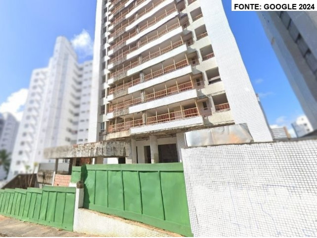 Apartamento com 2 vagas, 2 quartos, 2 banheiros, 100m²