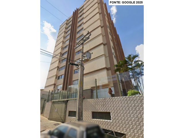 Apartamento com 137,04m², 1 vaga, em bom estado de conservação