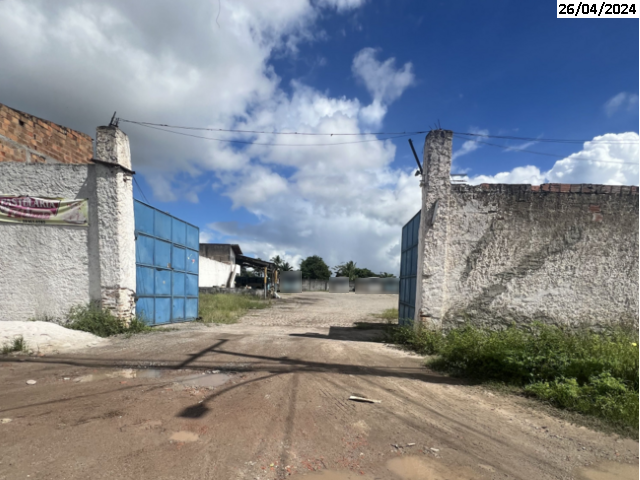 Grande Imóvel c/ 1.740m² - Alagoinhas/BA