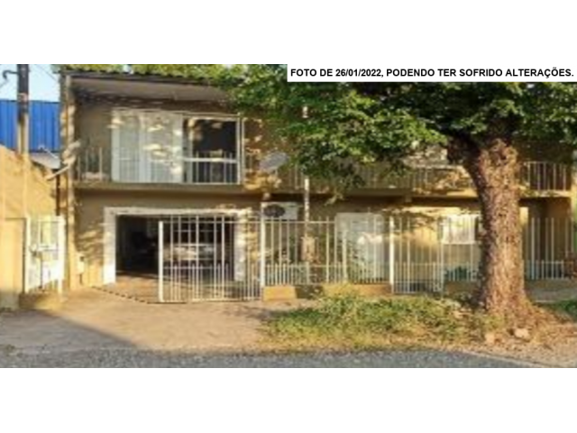 Sobrado - 209,48m² - Terreno - 500m² - B. Pinheiro Machado