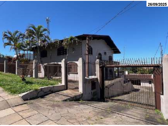 Casa - 533,13m² - Terreno - 1.400m² - B. Rondônia