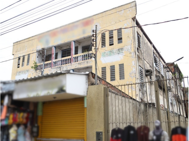 Prédio no Centro (foto 5 de 8)