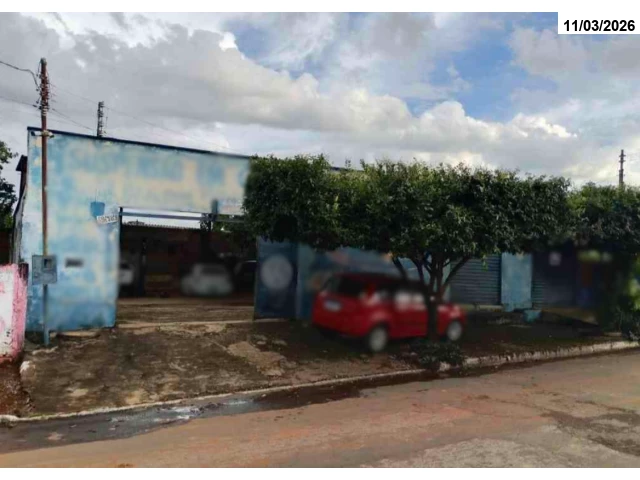 Edificações - Terreno c/ 450m² - Trindade/GO