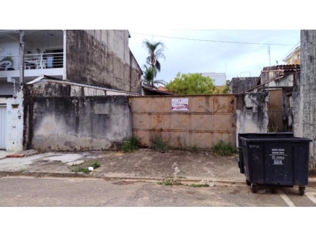 Parte Ideal 50% - Terreno 504m² - Edificação - Sorocaba/SP