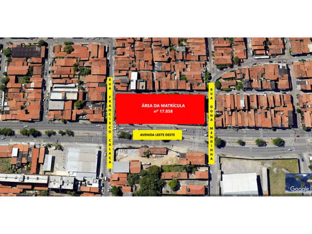 Parte de um Terreno c/ 703,75m² - Fortaleza/CE